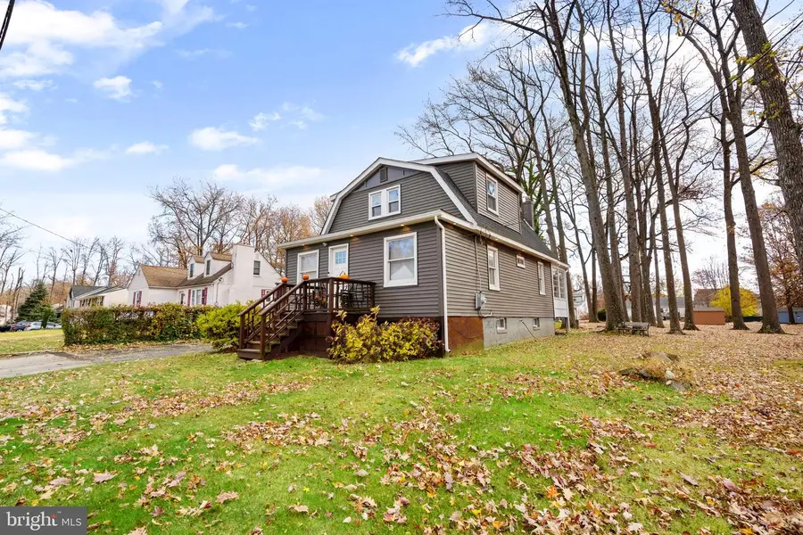 645 Woodland Ave, Cherry Hill, NJ 08002 - Image #2