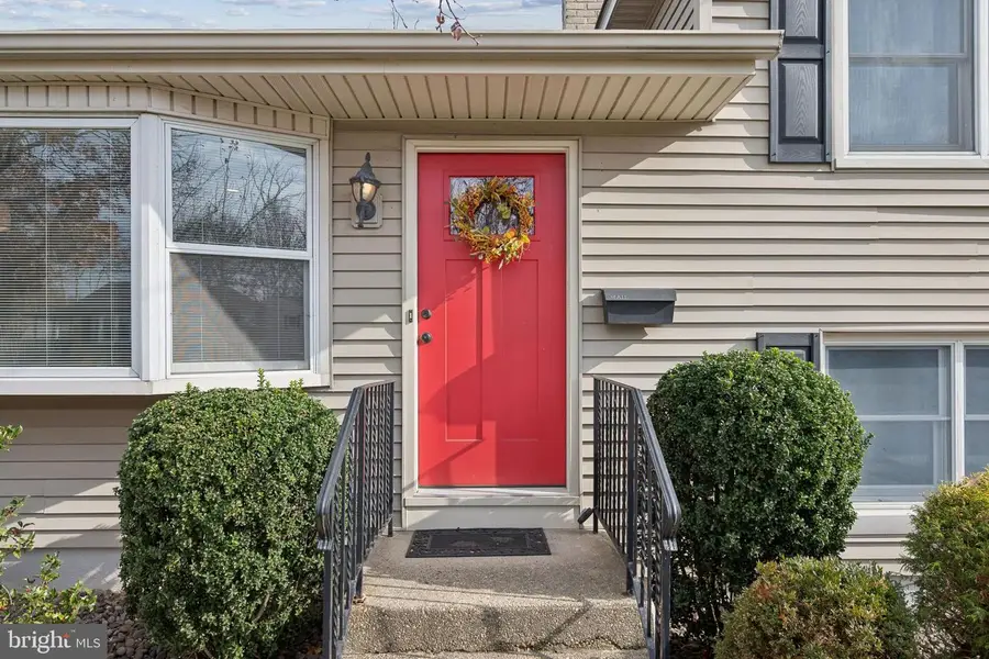 1425 Chestnut Ave, Gloucester City, NJ 08030 - Image #3