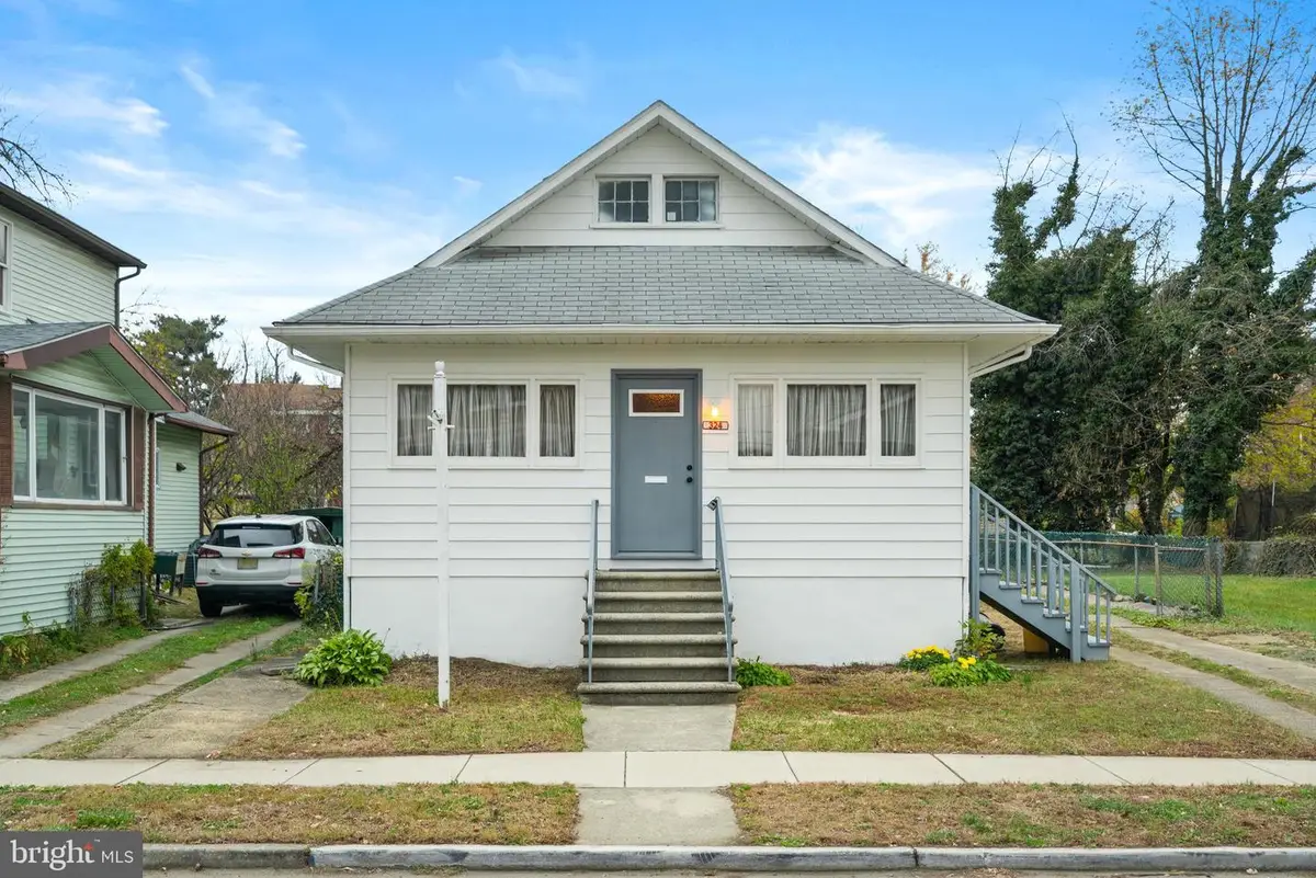 324 Elm Ave, Oaklyn, NJ 08107 - Image #1