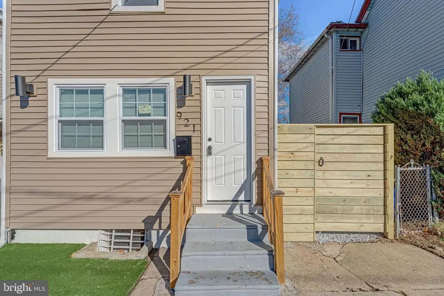 921 Ridgeway St, Gloucester City, NJ 08030 - Image #3