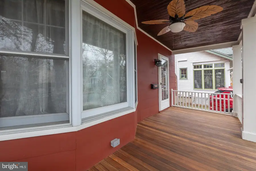 245 E Knight Ave, Collingswood, NJ 08108 - Image #3