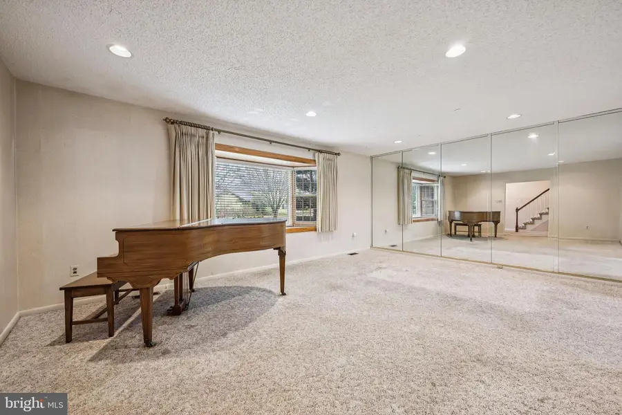 503 Balsam Rd, Cherry Hill, NJ 08003 - Image #3