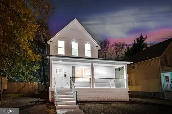 10 N Hilltop Ave, SOMERDALE, NJ 08083