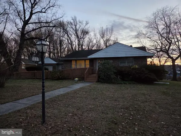 1111 Bedford Ave, CHERRY HILL, NJ 08002