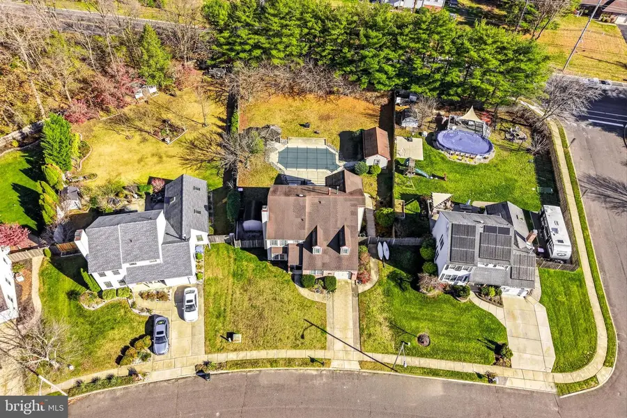 51 Linden Dr, Blackwood, NJ 08012 - Image #2