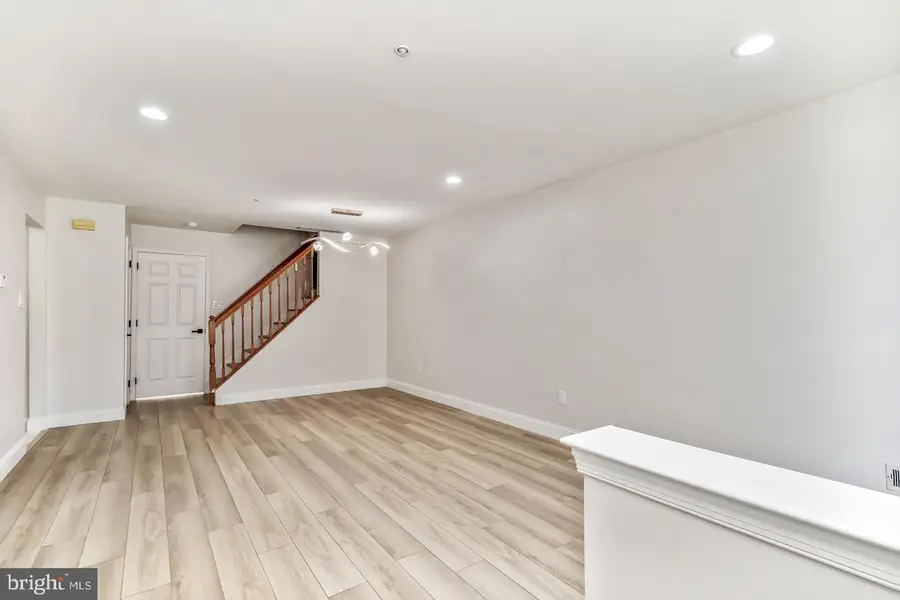 2607 Beacon Hill Dr, Sicklerville, NJ 08081 - Image #2