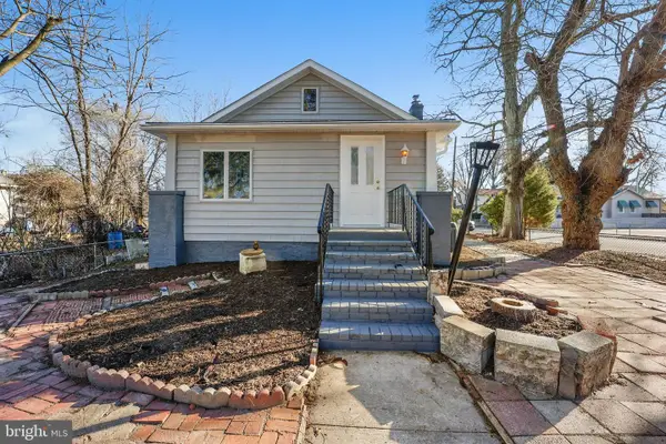 101 Railroad Blvd, CHERRY HILL, NJ 08003