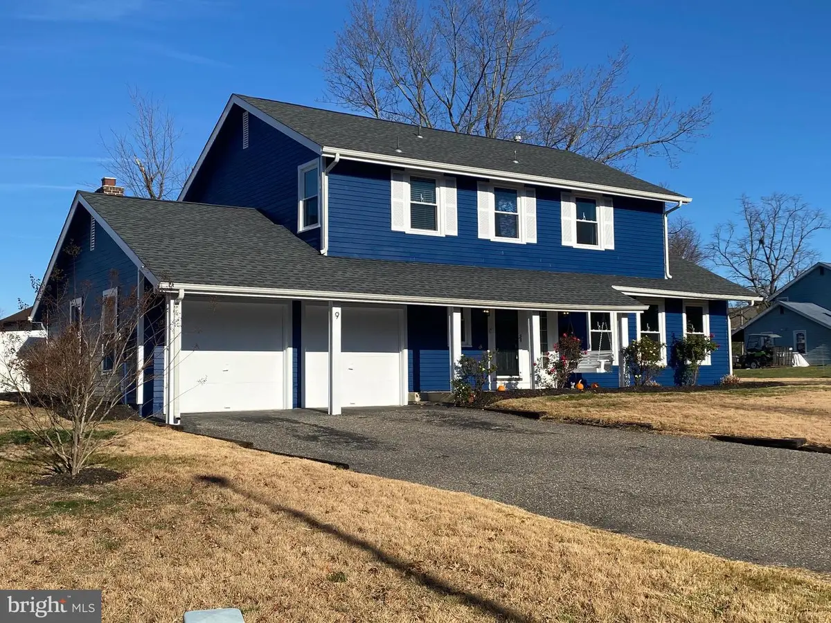 9 Birch Ct, Blackwood, NJ 08012 - Image #1