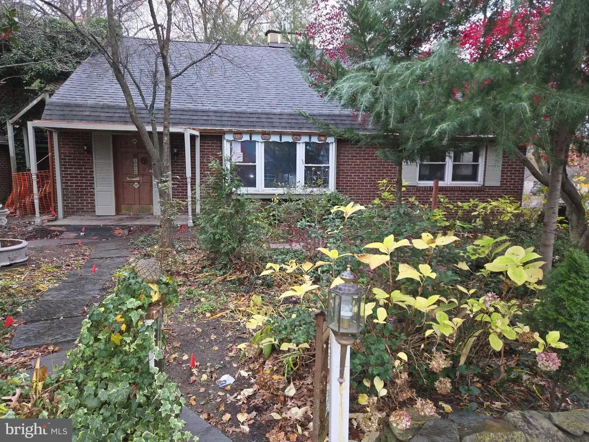 1001 Wayne Rd, Haddonfield, NJ 08033 - Image #1