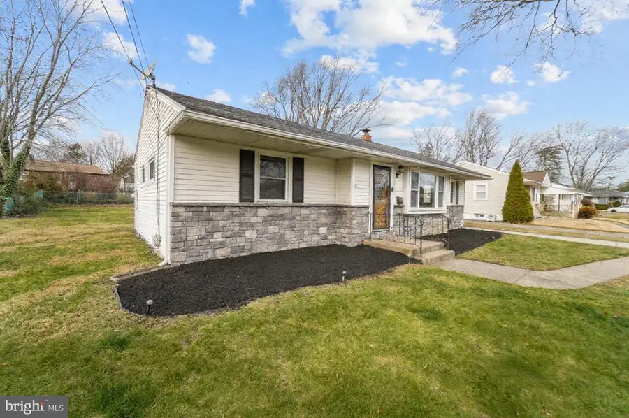 812 Beverly Dr, Somerdale, NJ 08083 - Image #3