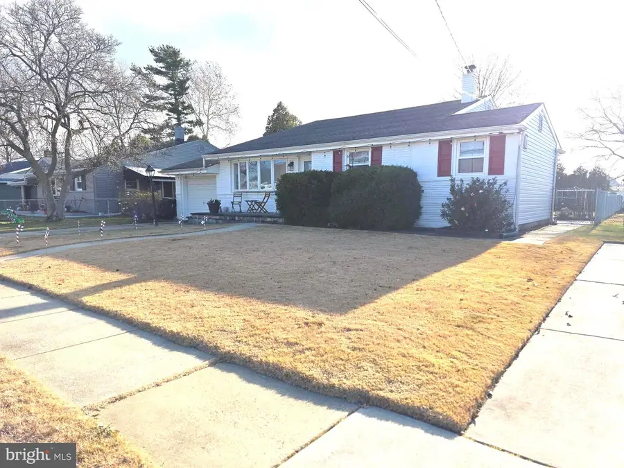 154 Sunnyside Ln, Bellmawr, NJ 08031 - Image #3