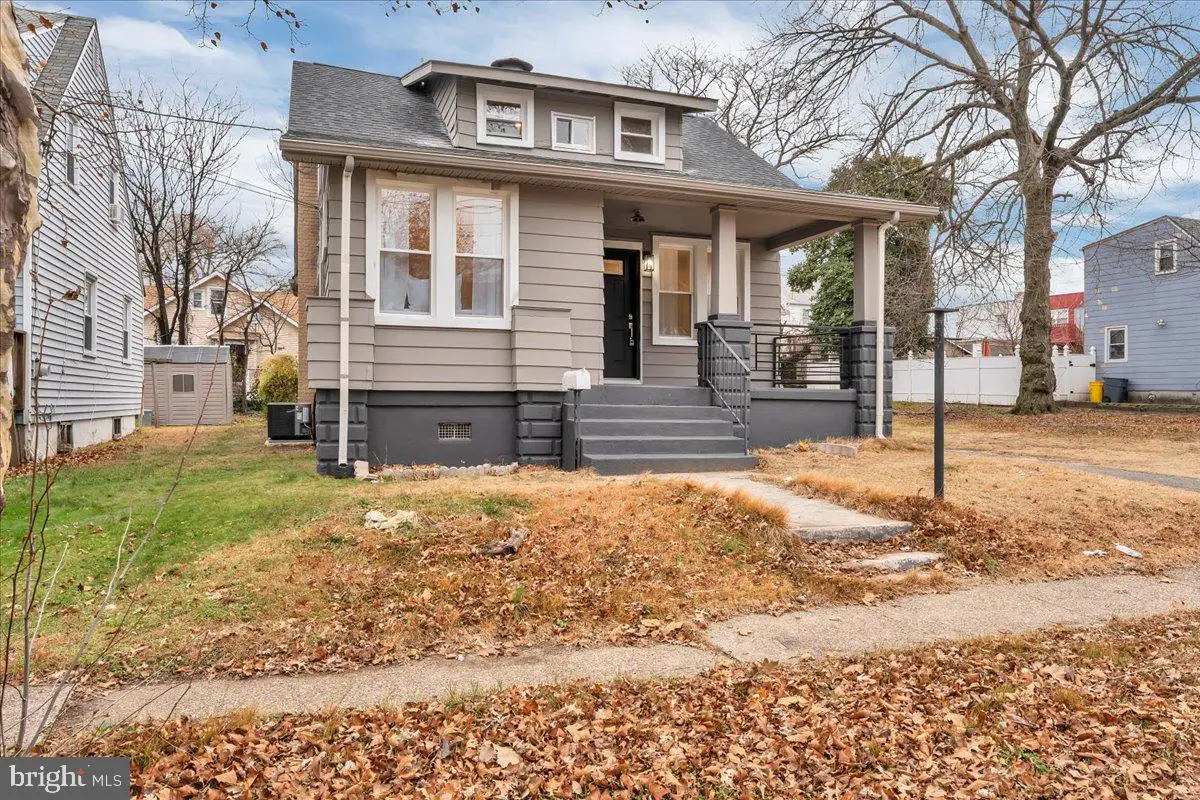 1938 W River Dr, Pennsauken, NJ 08110 - Image #1