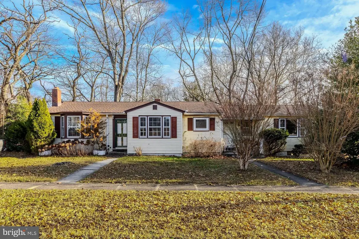 413 Myrtle Ave, Lindenwold, NJ 08021 - Image #1