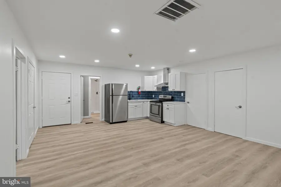 14 N Broadway, Gloucester City, NJ 08030 - Image #2