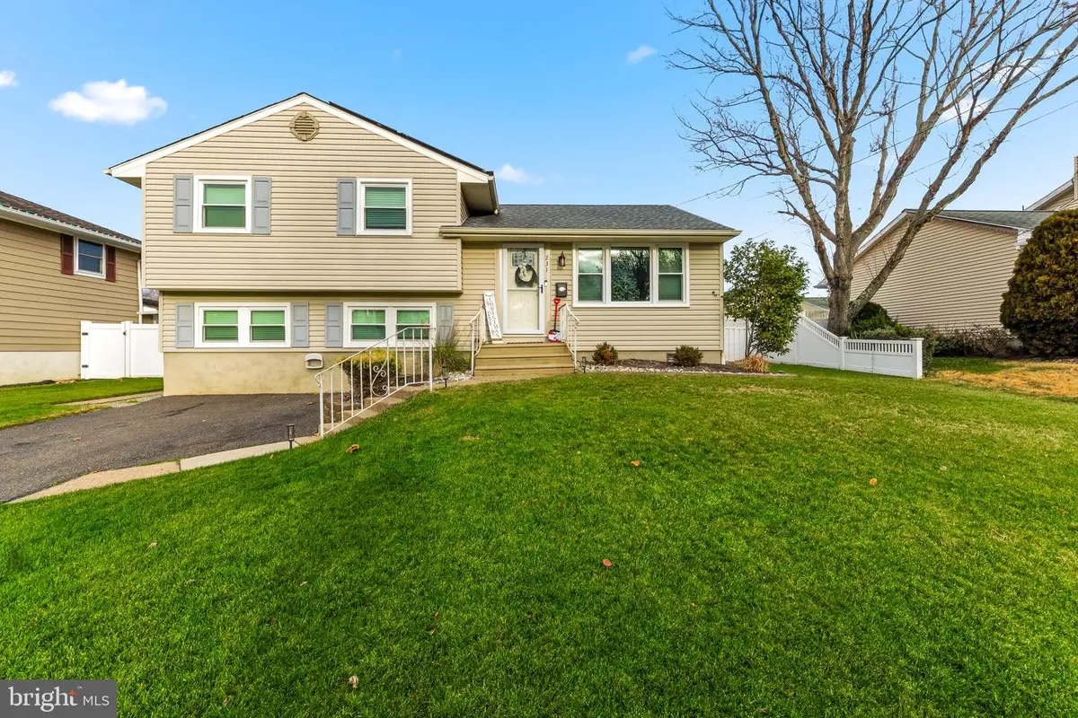 231 Frankford Ave, Blackwood, NJ 08012 - Image #1