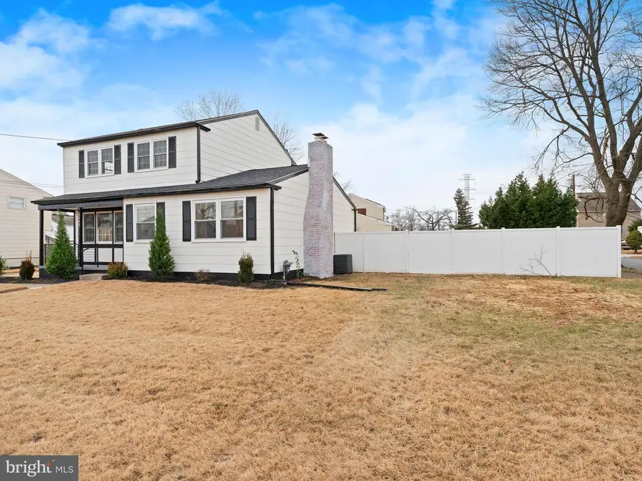 2543 Burning Tree Rd, Pennsauken, NJ 08109 - Image #3