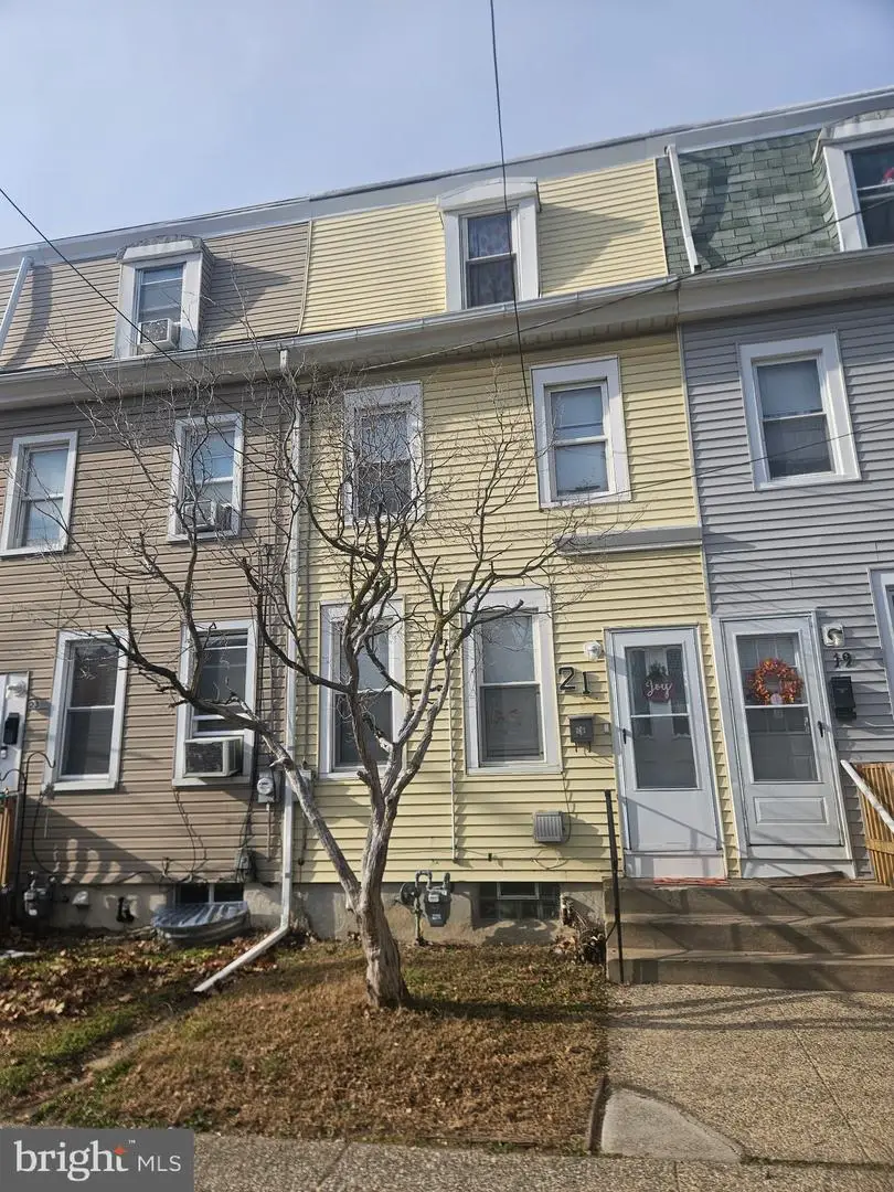 21 S Sussex St, Gloucester City, NJ 08030 - Image #2