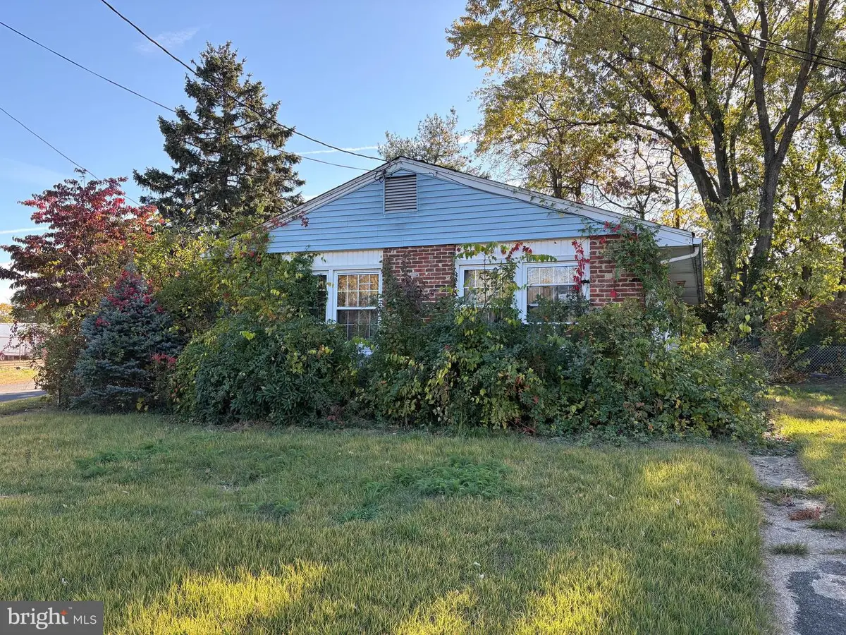 8412 Bannard Ave, Pennsauken, NJ 08110 - Image #1