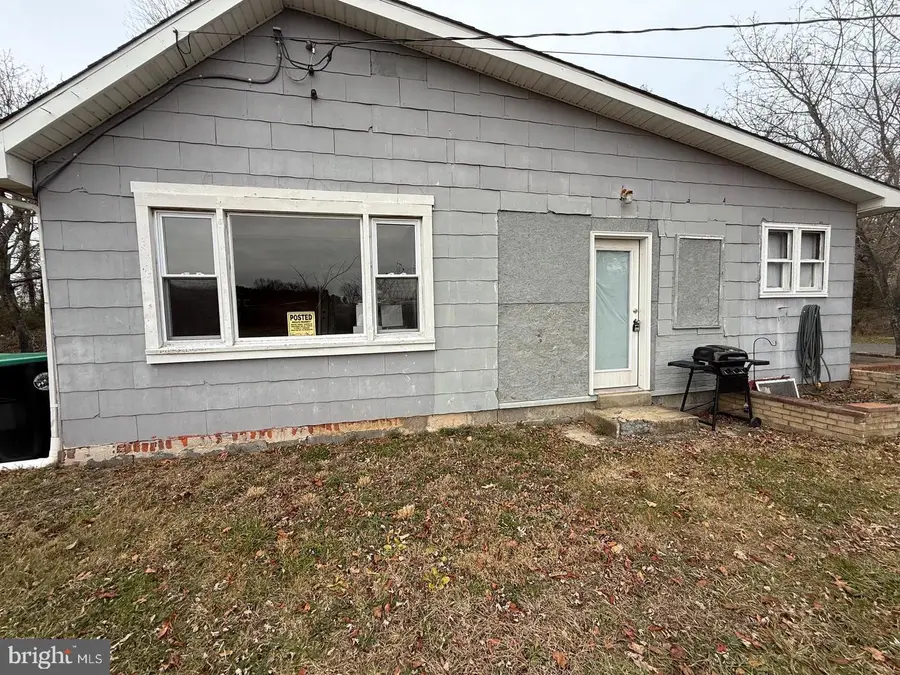 139 Cedar St, Hammonton, NJ 08037 - Image #3