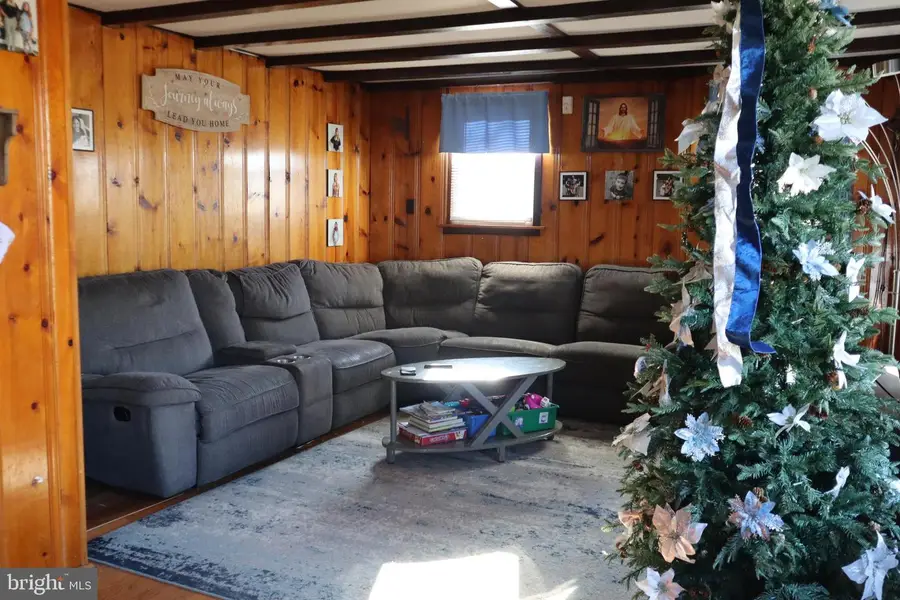 121 Patterson Ave, Bellmawr, NJ 08031 - Image #3