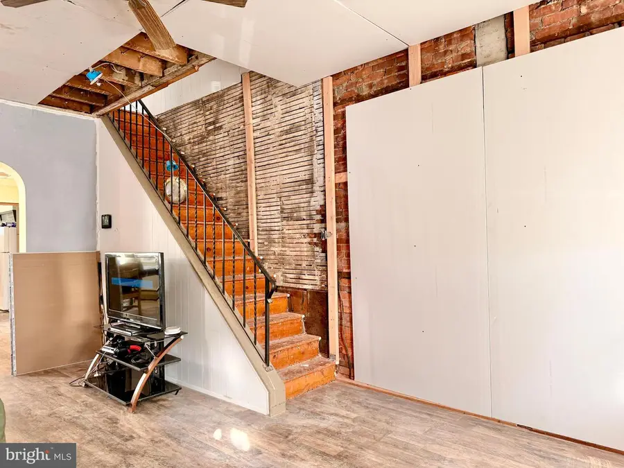 139 S Sussex St, Gloucester City, NJ 08030 - Image #2