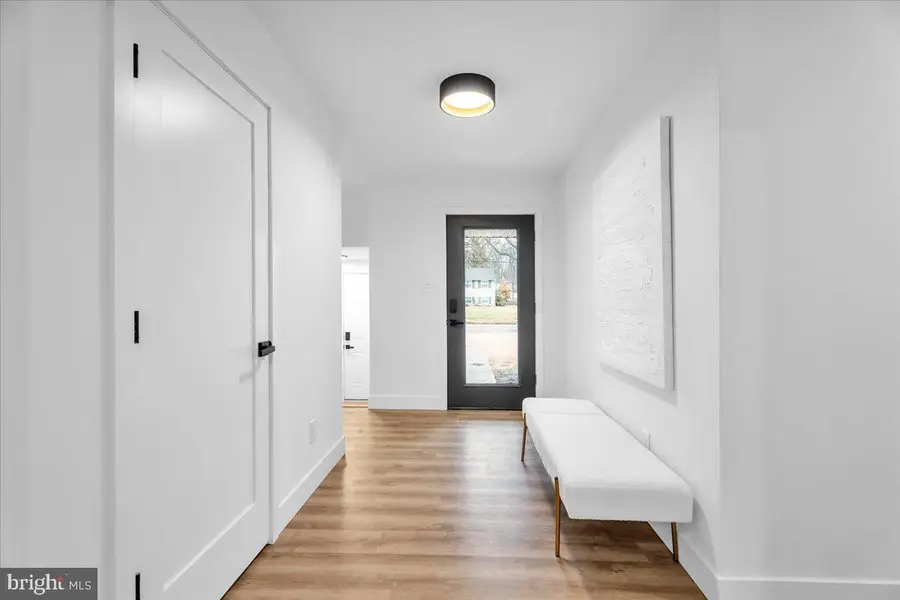 1324 Beaverbrook Dr, Cherry Hill, NJ 08034 - Image #3