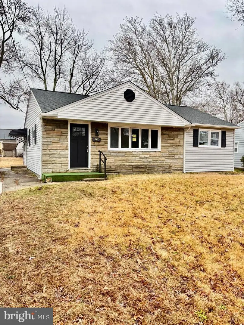 226 Adams Ave, Barrington, NJ 08007 - Image #1