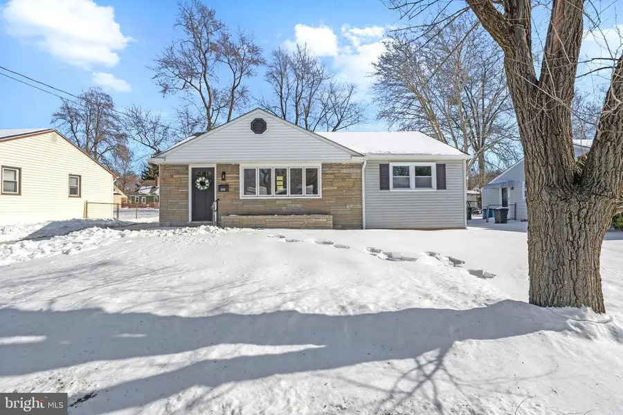 226 Adams Ave, Barrington, NJ 08007 - #2