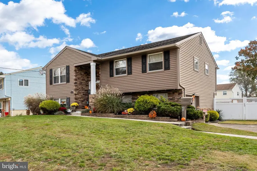 33 Saratoga Rd, Stratford, NJ 08084 - Image #3