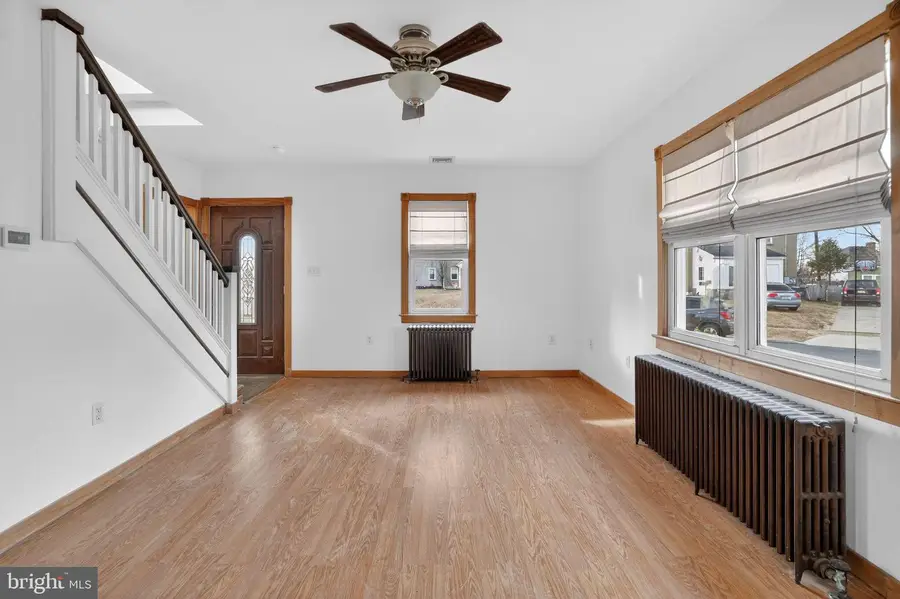 122 N Wilson Ave, Brooklawn, NJ 08030 - #3