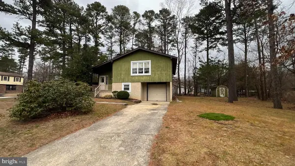 10 Cedar Hill Dr, SICKLERVILLE, NJ 08081