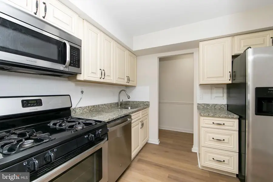 222-8 Echelon Rd, Voorhees, NJ 08043 - Image #3