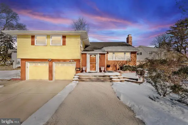 169 Cherry Tree Ln, CHERRY HILL, NJ 08002