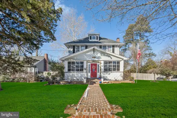 600 Beech Ave, LAUREL SPRINGS, NJ 08021