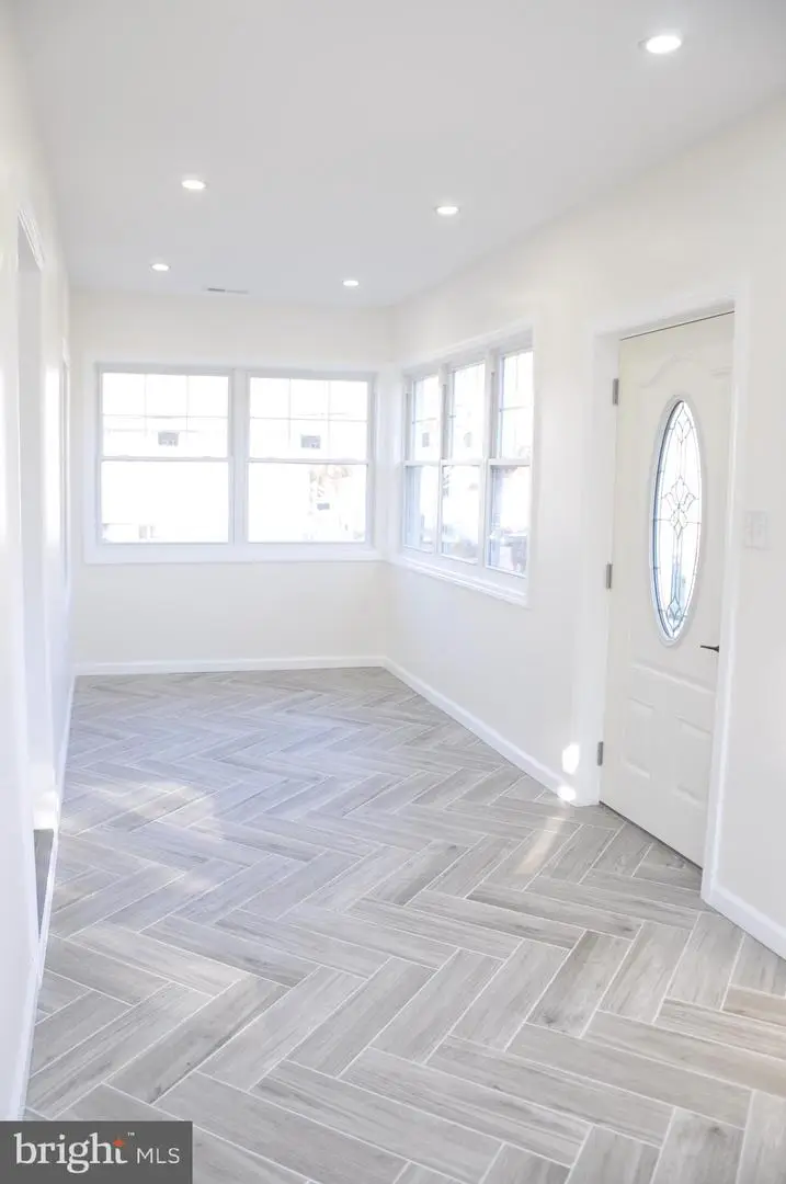 301 Laurel Ave, Woodlynne, NJ 08107 - Image #2