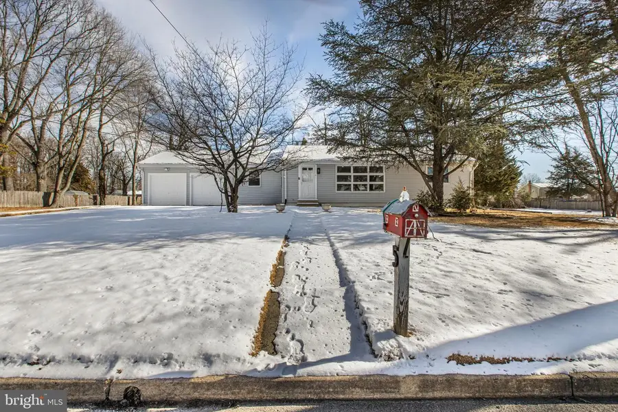 5 Charles Ave, Blackwood, NJ 08012 - Image #2