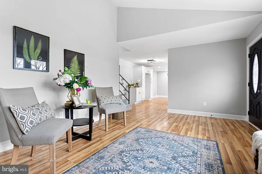 205 Cardinal Dr, Bellmawr, NJ 08031 - #3