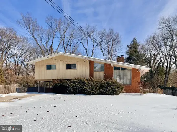 418 Sherry Way, CHERRY HILL, NJ 08034