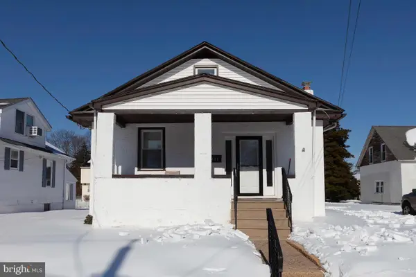 447 2nd Ave, BELLMAWR, NJ 08031