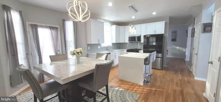 18 Kelly Dr, Sicklerville, NJ 08081 - Image #2