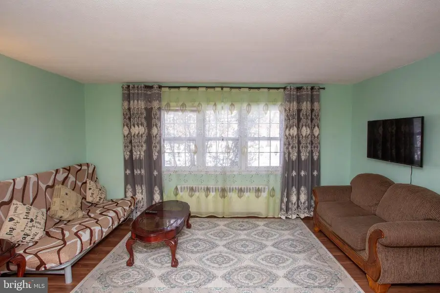 128-e Cherry Parke, Cherry Hill, NJ 08002 - Image #3
