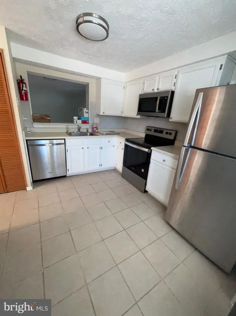 42 Victoria Manor Ct, Sicklerville, NJ 08081 - #2