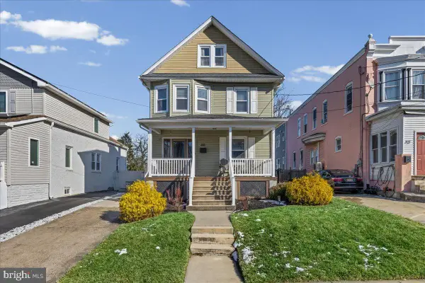 325 Sloan Ave, COLLINGSWOOD, NJ 08107