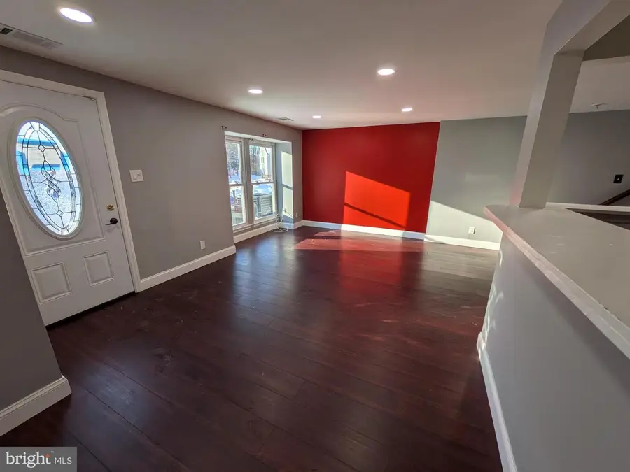 2707 Greenwood Dr, Lindenwold, NJ 08021 - #2