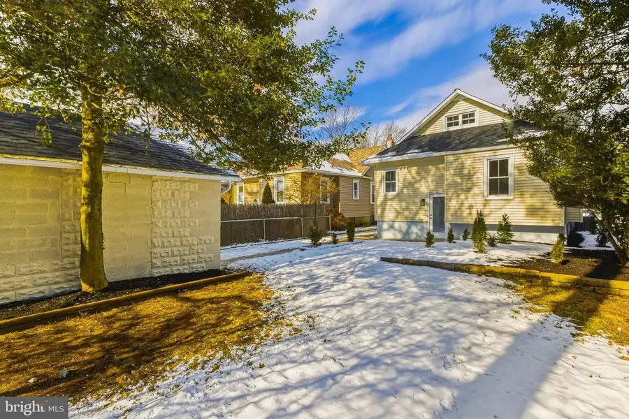 522 Dwight Ave, Collingswood, NJ 08107 - #3