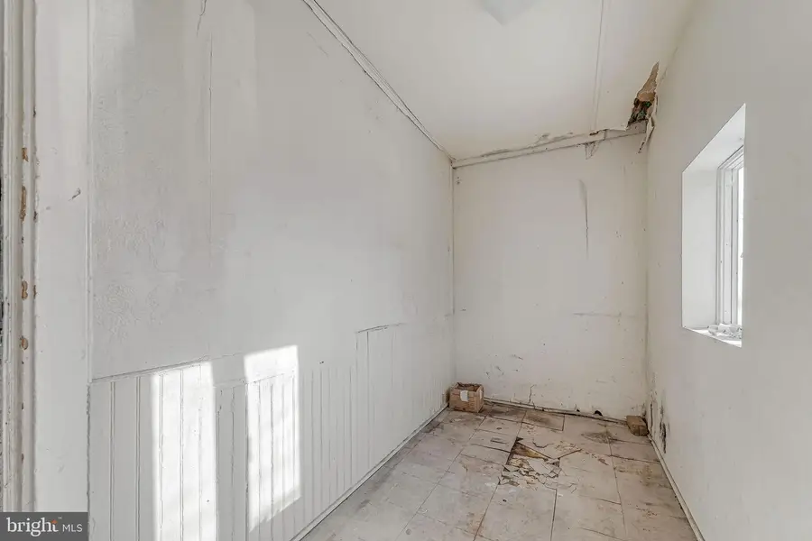 112 N 23rd St, Camden, NJ 08105 - Image #2