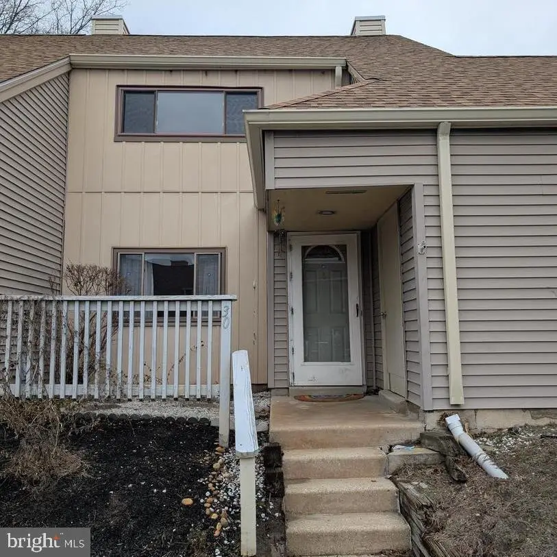 30 Chiswick Dr, Lindenwold, NJ 08021 - #1