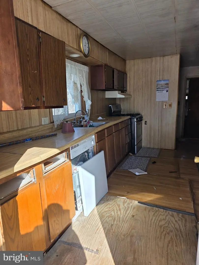 305 Oak Ave, Cherry Hill, NJ 08002 - #2