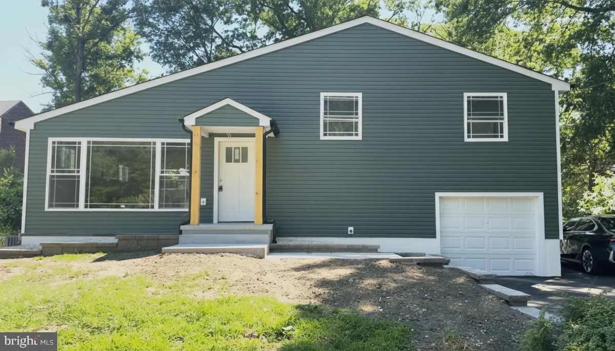 7 Gloucester Ave, Somerdale, NJ 08083 - #1
