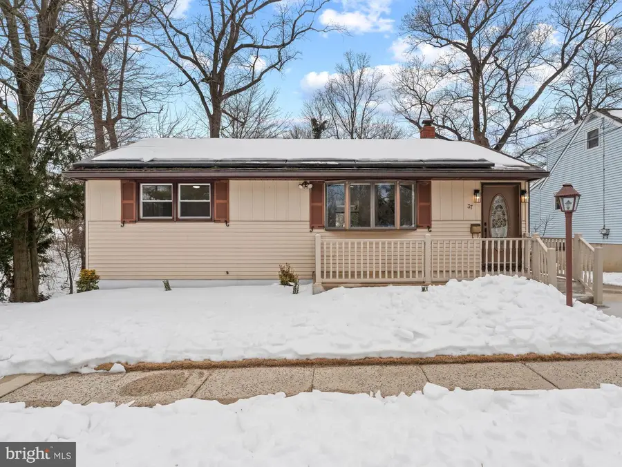 37 S Read Ave, Runnemede, NJ 08078 - #2